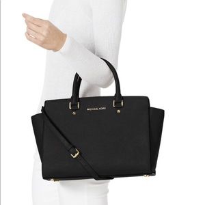 Micheal Kors Selma Satchel